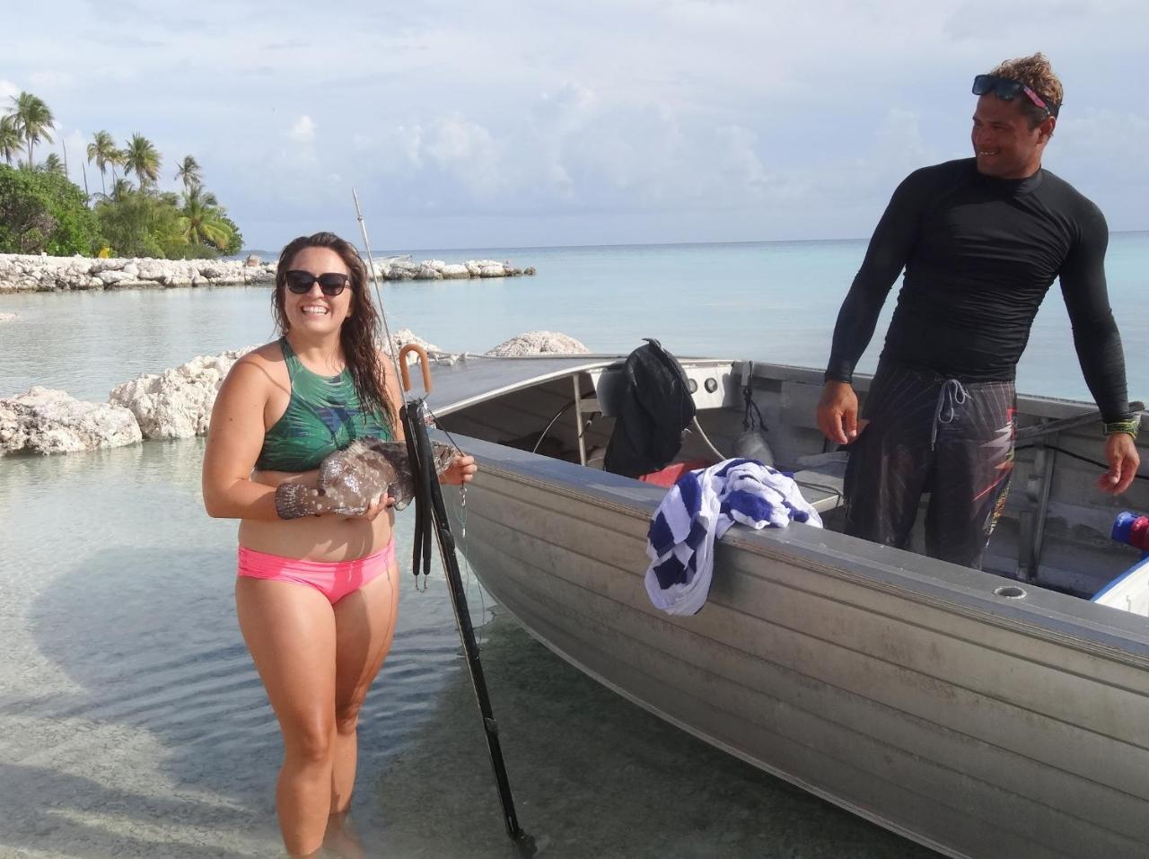 Pension Tiputa Lodge Rangiroa Экстерьер фото
